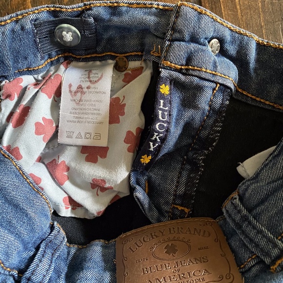 3/$15🥳 Lucky Brand Zoe Jegging Jeans - Picture 9 of 14